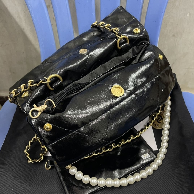 Chanel Hobo 22 Bags